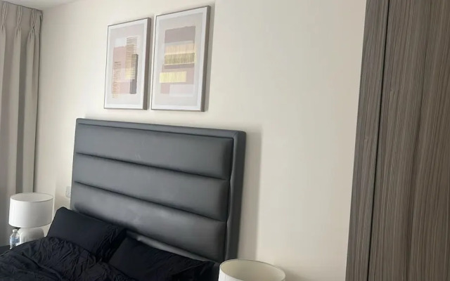 Impeccable 1-bed Apartment