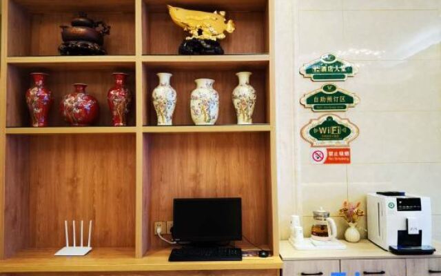 Vienna Hotel Xinjiang Karamay Taifu Plaza