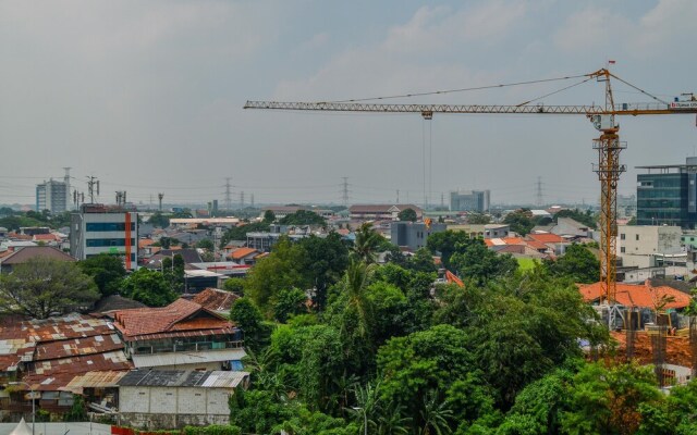 Comfort 2Br At Signature Park Grande Apartment