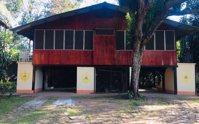 Hotel La Colonia