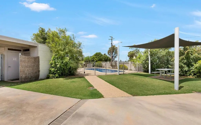 Kennedy Holiday Villas