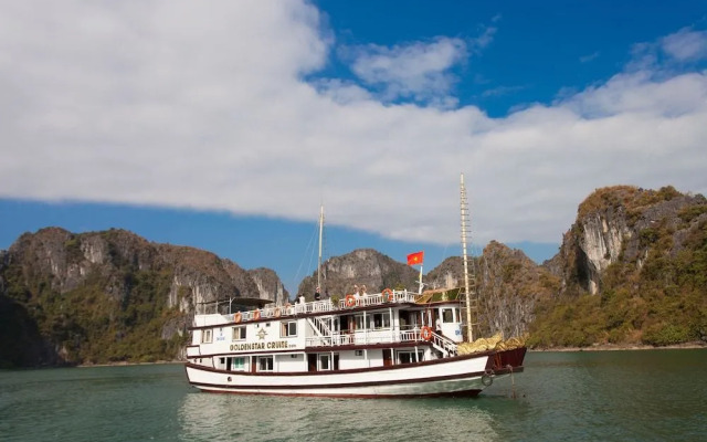 Golden Star Cruise