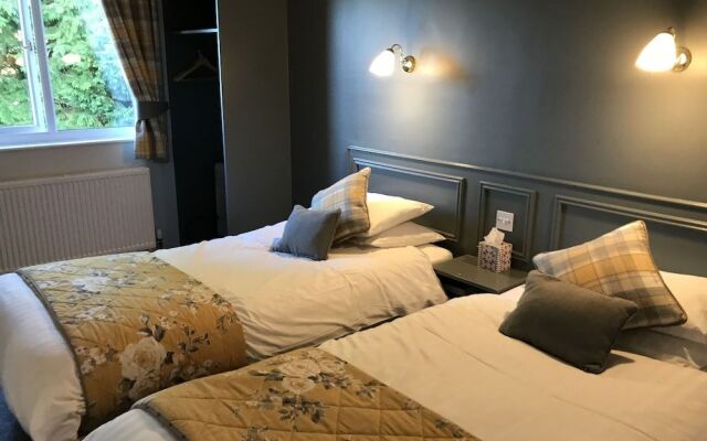 The Kinmount Hotel