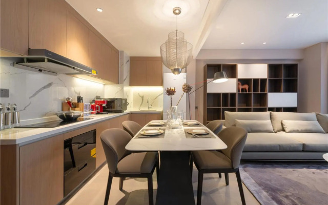 Cresasia Residence