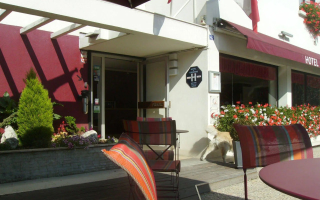Atalante Hotel
