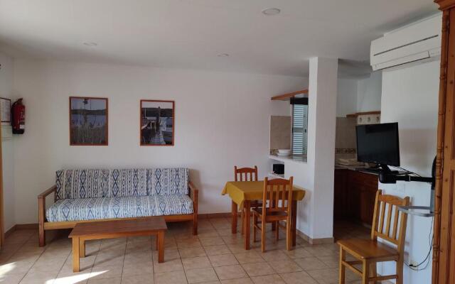 Playa Cala'n Blanes Apartamentos