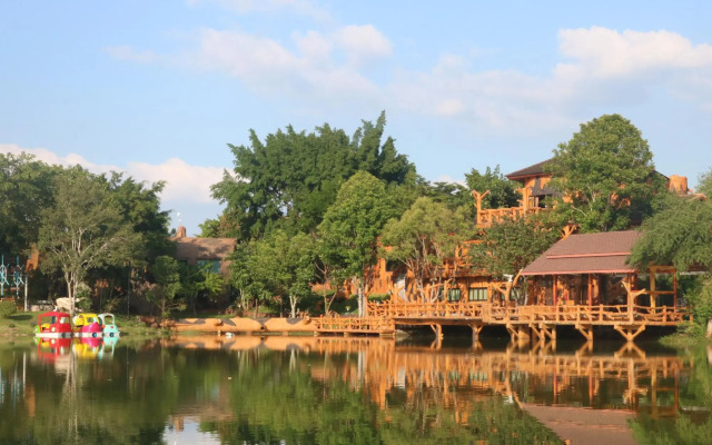 Timberland and Fruit Resort