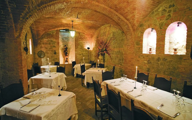 Alla Rocca Hotel