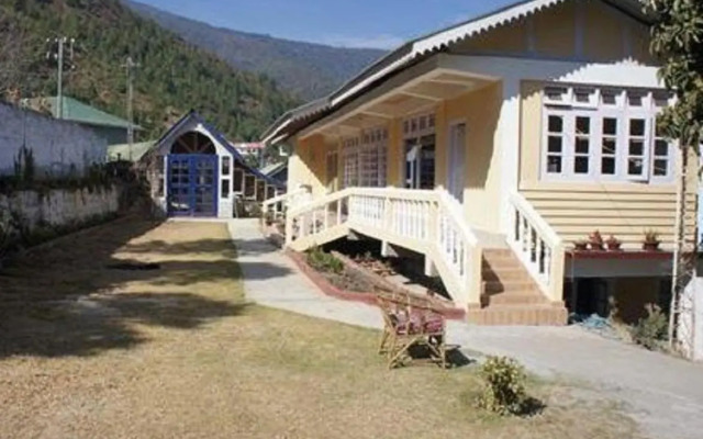 Pemaling Lords Inn Dirang