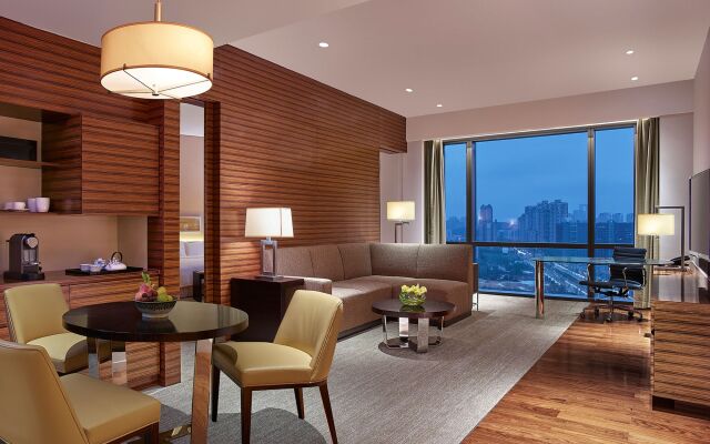 New World Guiyang Hotel