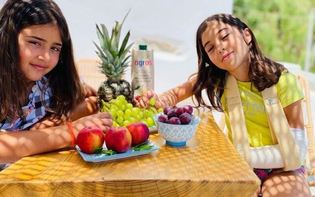 Gerani Deluxe Houses with Sea View