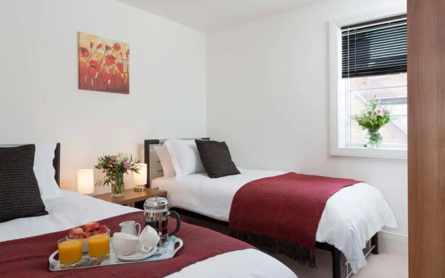 Abbey View Apartment