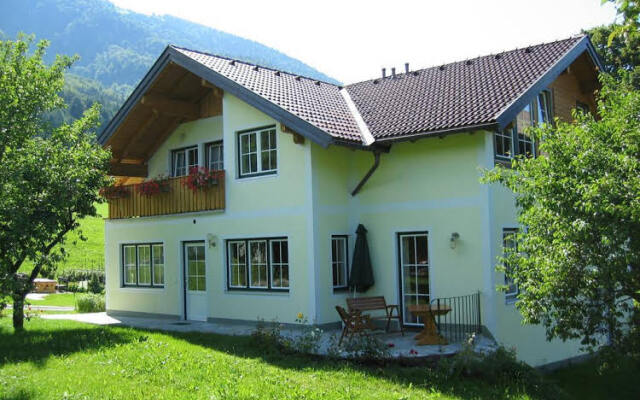 Pension Hohenau