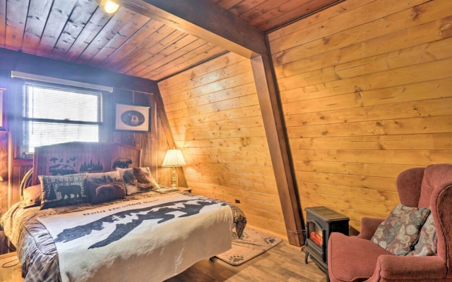 Gatlinburg Mountain-view Cabin: 5 Mi to Downtown