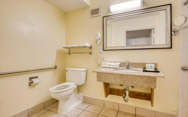 OYO Hotel Memphis TN I-40