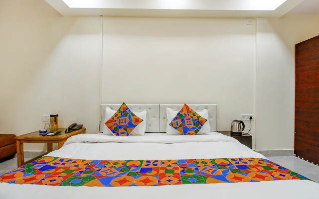 Fabhotel Sanskar