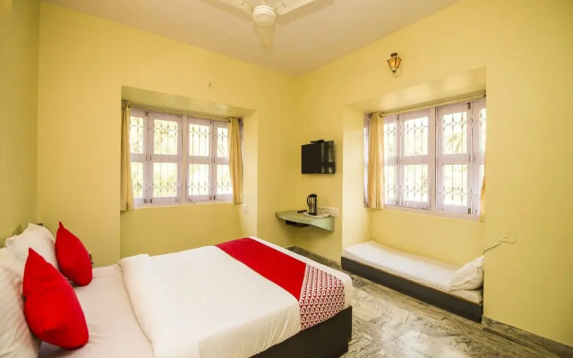 OYO 23500 Hotel Blue Valley