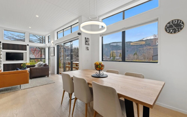 Luxury Arrowtown Retreat