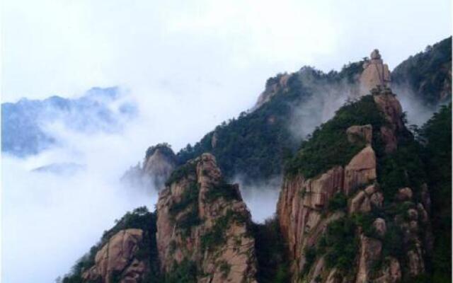 Jiuhuashan Fengxing Inn