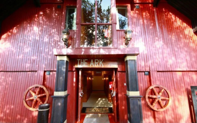 The Ark Lodge