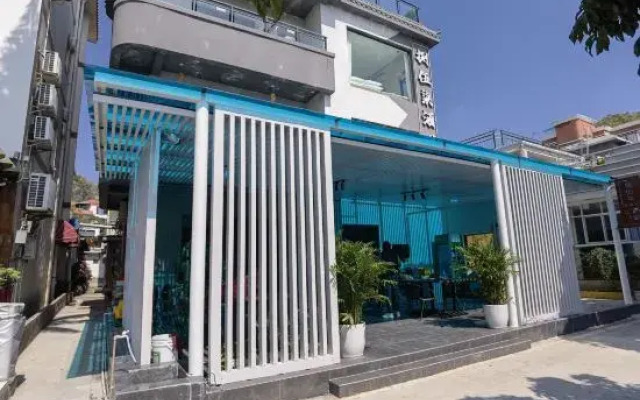 Seabreeze Inn
