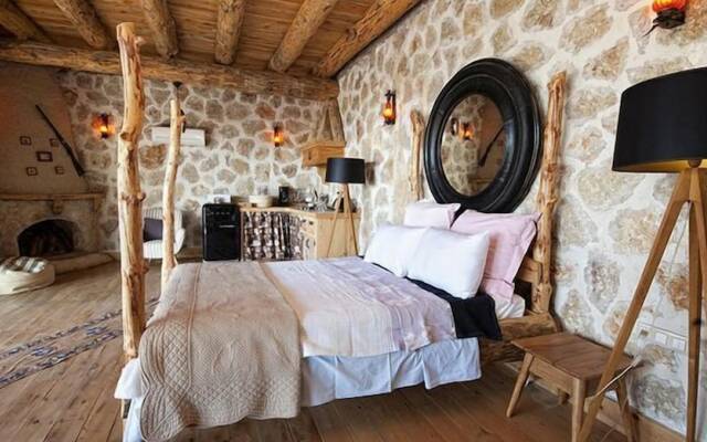 Prima Donna Hotel