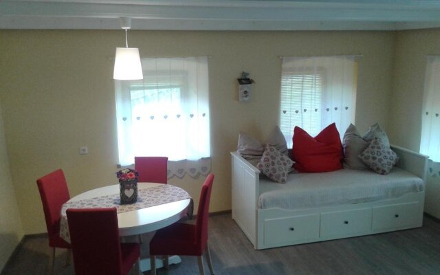 Villa Tora Apartments