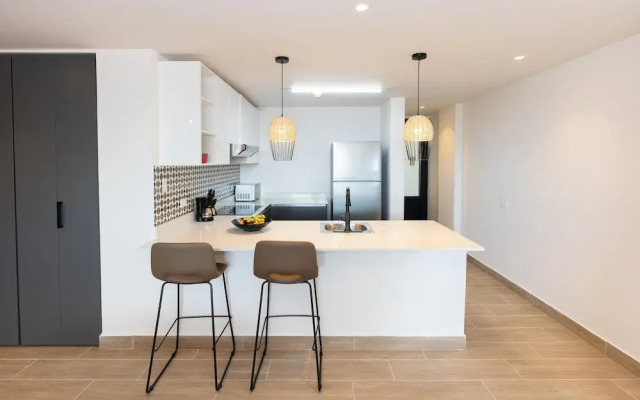 The Travelers Condo by Acomodo