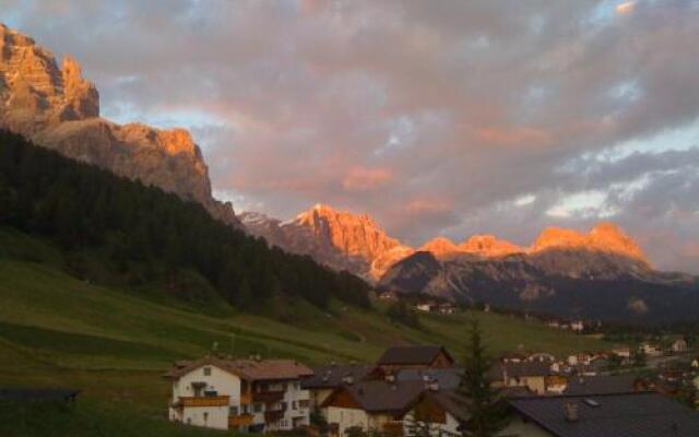 Family and Wellness Residence Ciasa Antersies