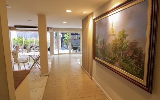 Nida Rooms Nai Lert Grand Diamond