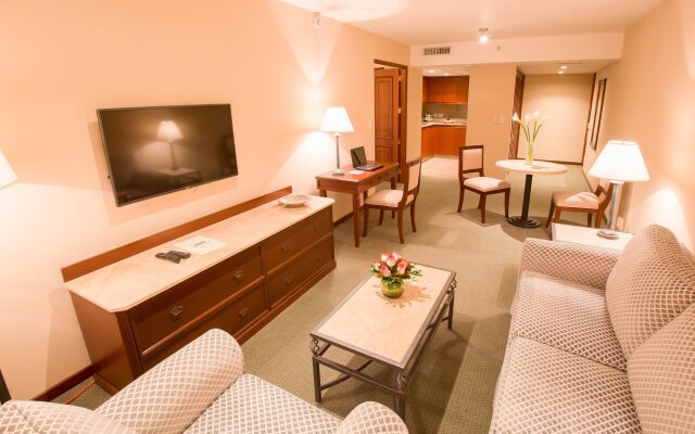 Los Tallanes Hotel & Suites