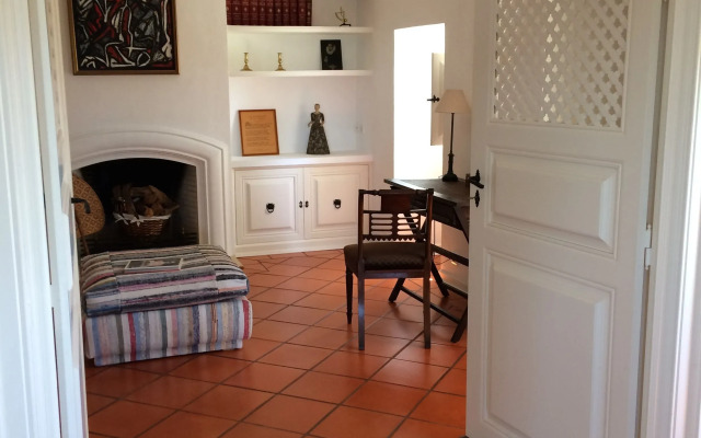 Convento Inn And Artist Residencies