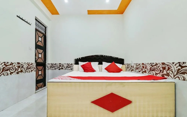 Shri Govind Dham by OYO Rooms