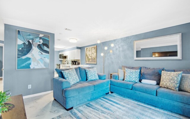 Poolside Villas #104