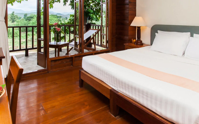 Riverhouse Hotel - The Teak House