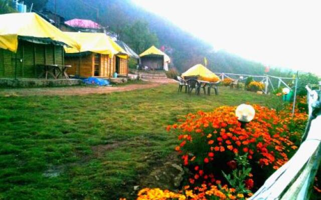 Dhanaulti  Wood Camp