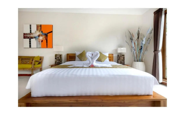 Narendra Suites