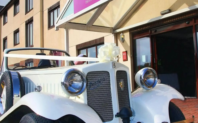 Blanco's Hotel Port Talbot