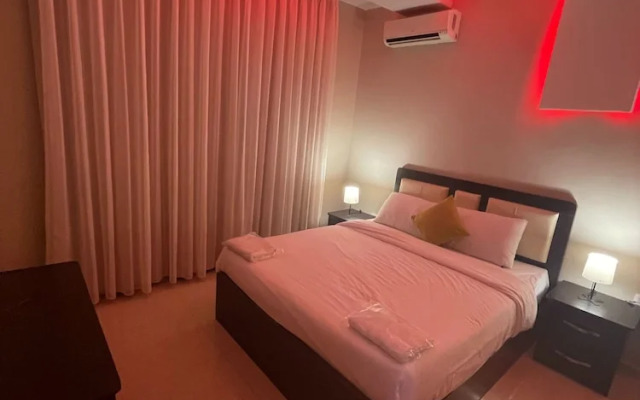 Charming Amman Apartent With City Views