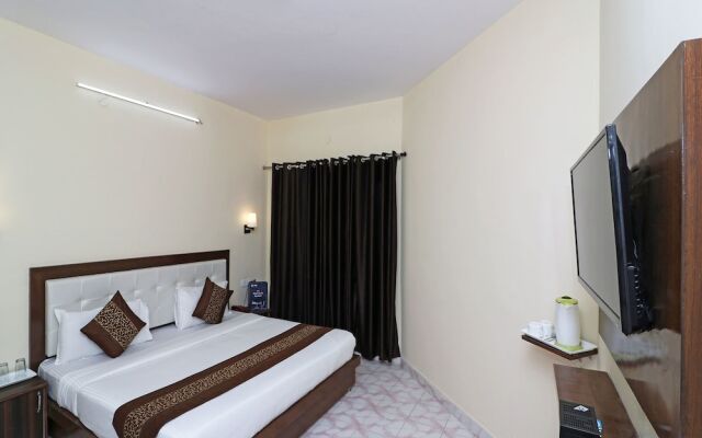 OYO 12853 The Kings Kalandi Resort