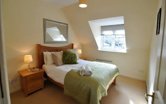 Alexandra Court 7