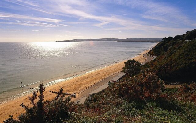 Holiday Inn Express Poole by IHG