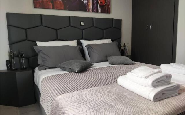 Music Reflections Apartment near Nafplio