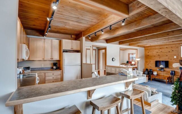 Tennis Townhomes 1331