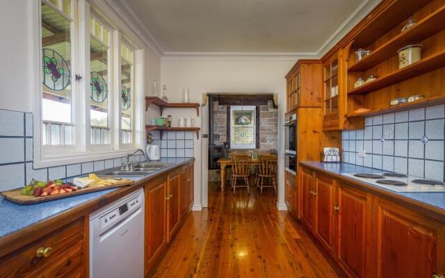 Bimbadeen Mountain Retreat