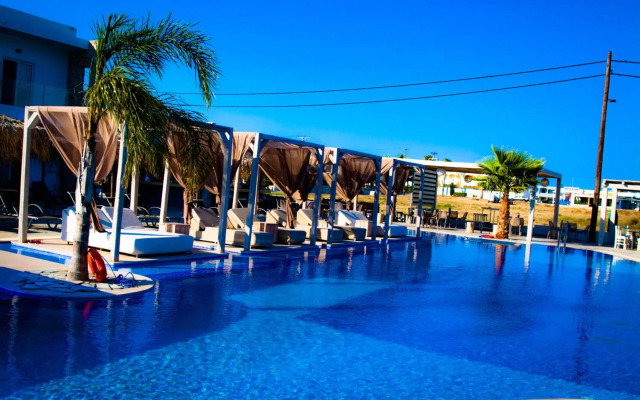 Sunshine Hotel and Apartments