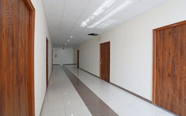 Oyo 17291 Shree Ram Palace