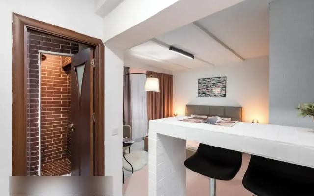 Industrial cozy studio in Piata Amzei