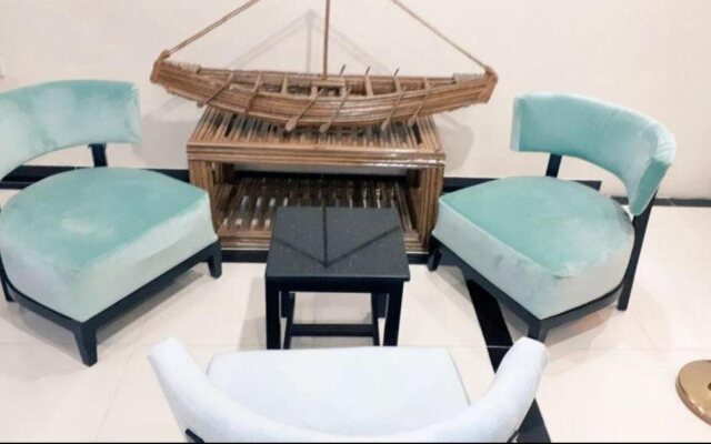Al Multaqa Hotel