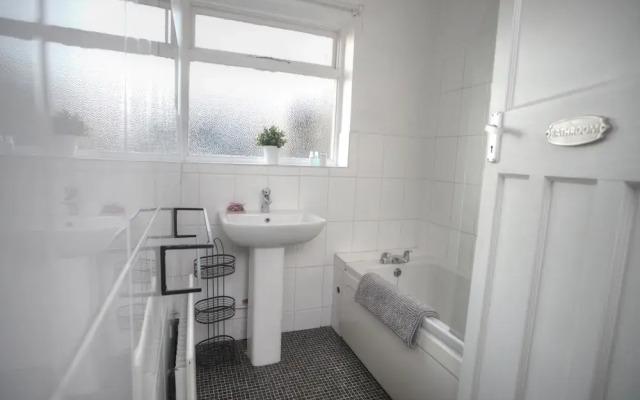 Short Stay Bristol - Druids Hill House